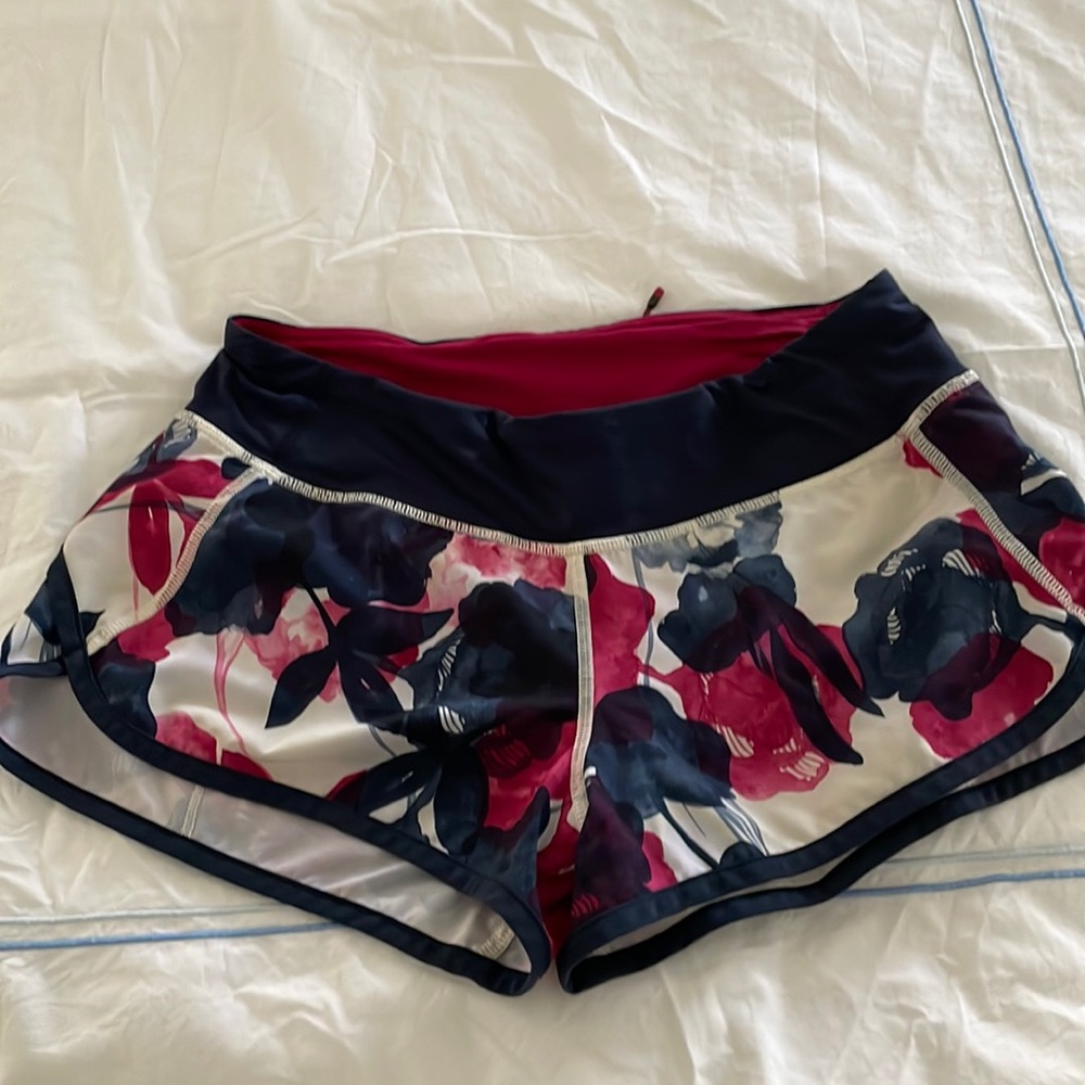 Running shorts